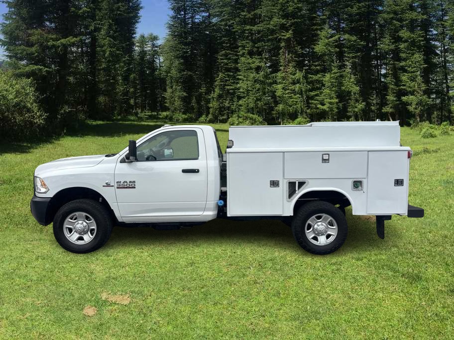 ram ram 3500 chassis cab 2017 3C7WRCAL9HG737640 image ram ram 3500 chassis cab 2017 3C7WRCAL9HG737640 image